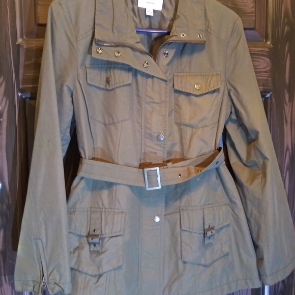 Rain Coat - Picture 1 of 8